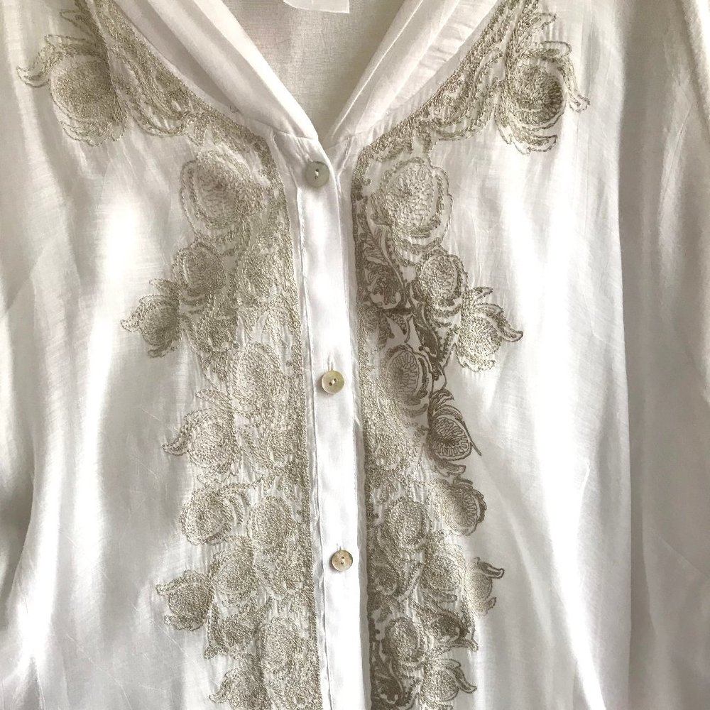 Nic & Zoe White & Gold Embroidered Blouse